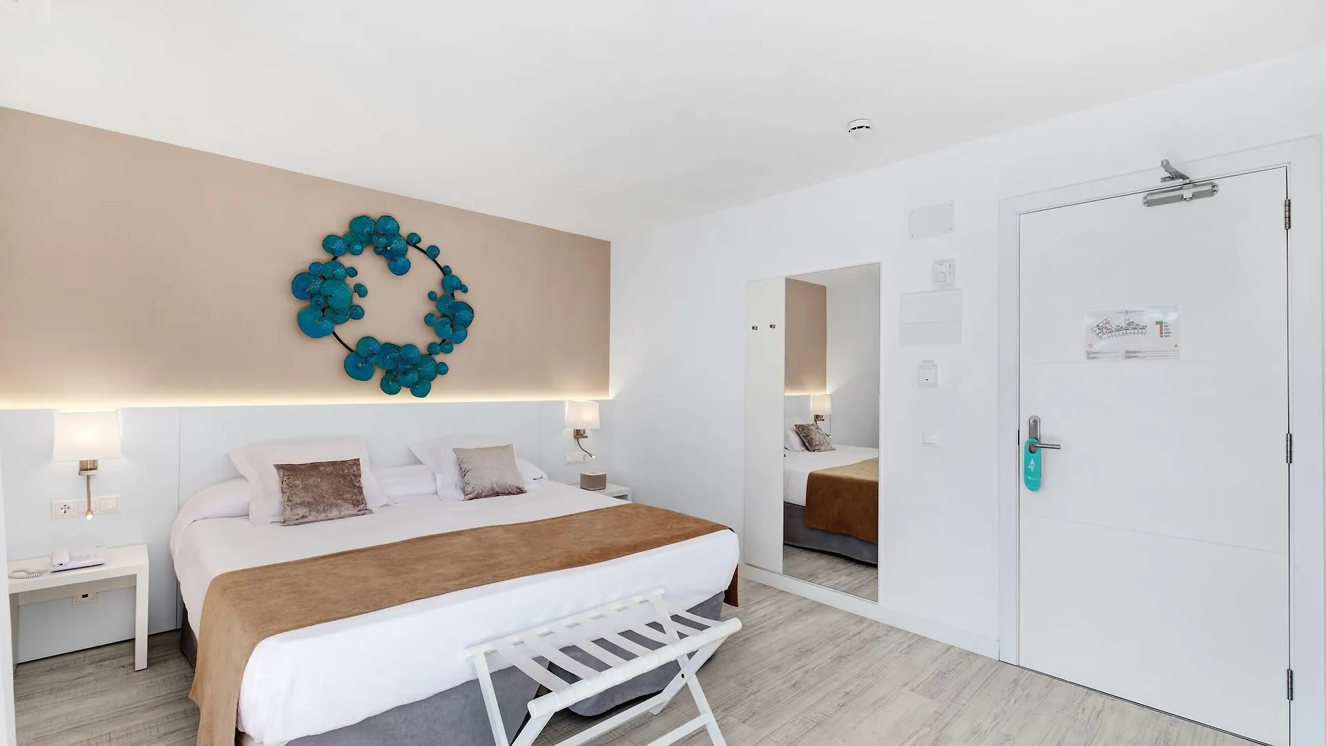 Plaza Santa Ponsa Boutique - Adults Only. Hotel