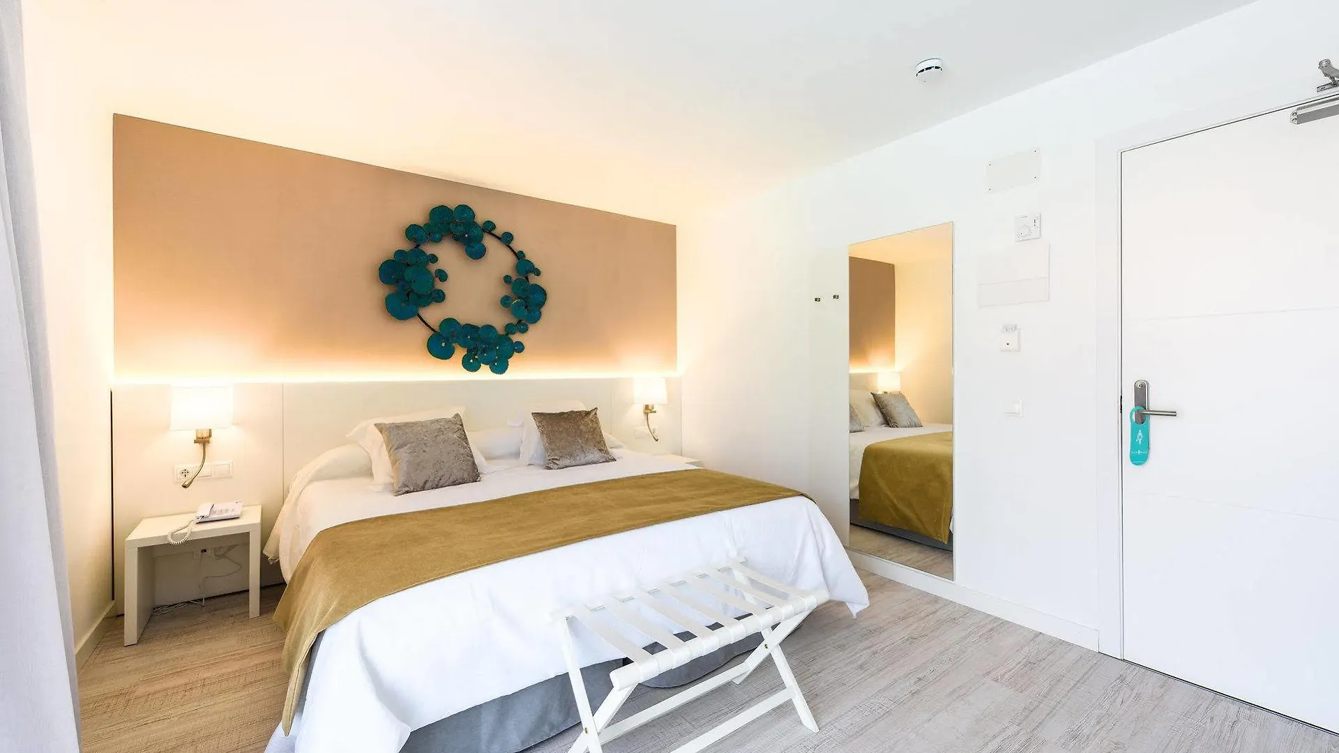 Plaza Santa Ponsa Boutique - Adults Only. Hotel